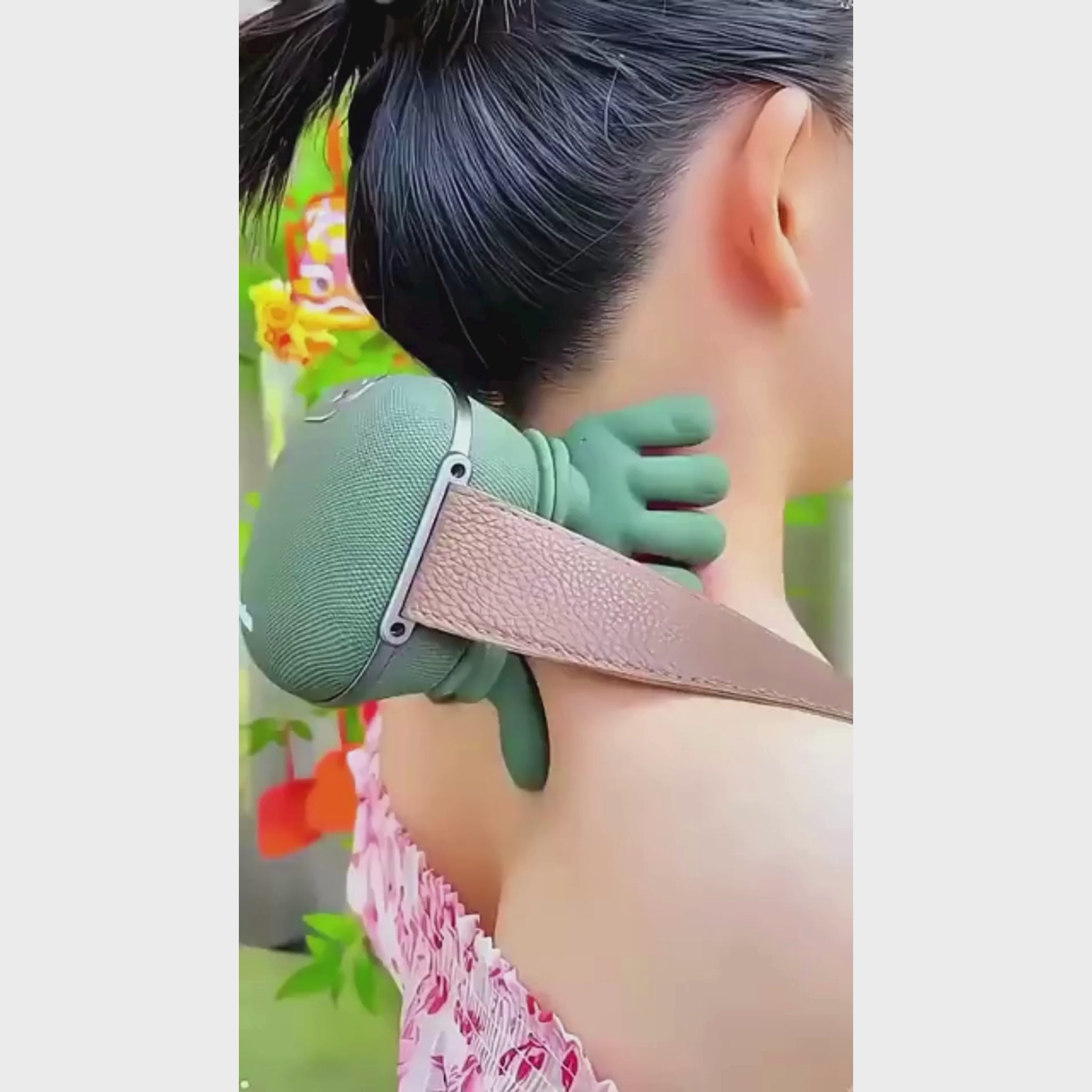 mellohand Palmora™ — Heated Hand-Shaped Massager